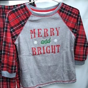New Kids Unisex Holiday 2 Piece Plaid Pajamas Set